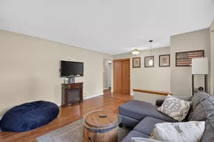 3830 Lakeview Dr, Racine, WI 53403 - Photo 12