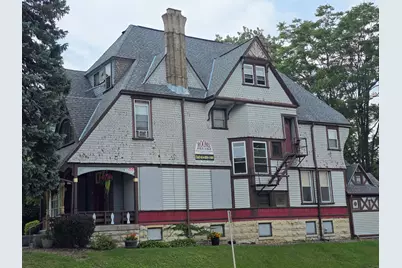 761 N 25th St, Milwaukee, WI 53233 - Photo 2