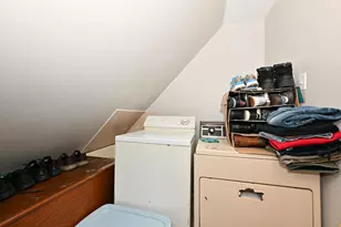 1219 W Windlake Ave, Milwaukee, WI 53215 - Photo 24