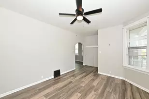 1219 W Windlake Ave, Milwaukee, WI 53215 - Photo 6