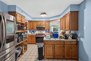 4436 W Dunwood Rd, Brown Deer, WI 53223 - Photo 8