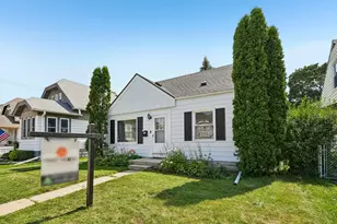 7935 W Becher St, West Allis, WI 53219 - Photo 4