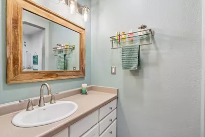 424  Hartwood Ln, Hartland, WI 53029 - Photo 20