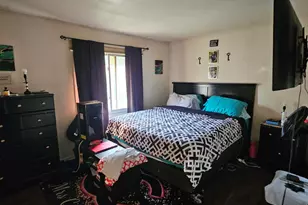 10434 W Kiehnau Ave, Milwaukee, WI 53224 - Photo 4