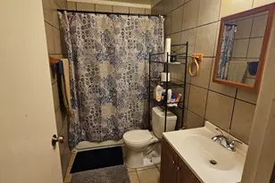 10434 W Kiehnau Ave, Milwaukee, WI 53224 - Photo 6