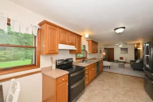 W4708 Pine Ct, Lafayette, WI 53121 - Photo 12