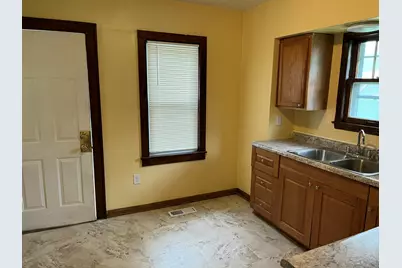 4556 N 29th St, Milwaukee, WI 53209 - Photo 14