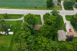 8601 Big Bend Rd, Racine, WI 53185 - Photo 36