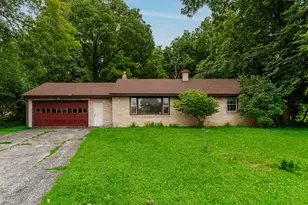 8601 Big Bend Rd, Racine, WI 53185 - Photo 1
