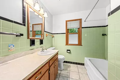8601  Big Bend Rd, Racine, WI 53185 - Photo 22