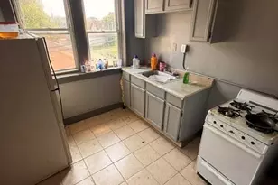 2613 W Capitol Dr, Milwaukee, WI 53206 - Photo 6