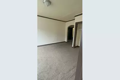 2613 W Capitol Dr, Milwaukee, WI 53206 - Photo 24