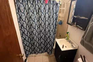 2613 W Capitol Dr, Milwaukee, WI 53206 - Photo 8