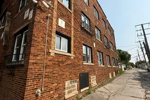2613 W Capitol Dr, Milwaukee, WI 53206 - Photo 30