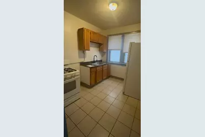 2613 W Capitol Dr, Milwaukee, WI 53206 - Photo 18