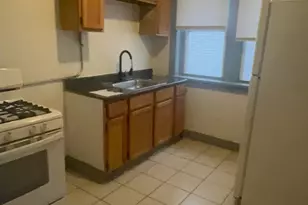 2613 W Capitol Dr, Milwaukee, WI 53206 - Photo 18