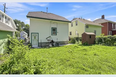 1304  Marquette St, Racine, WI 53404 - Photo 18