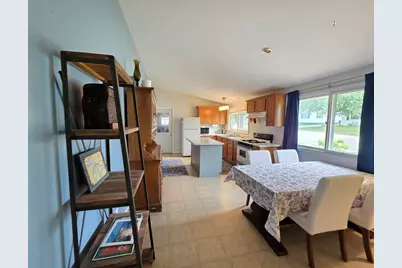 523  Schneider St, Cashton, WI 54619 - Photo 4