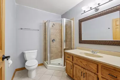 7716 S 83rd St, Franklin, WI 53132 - Photo 10