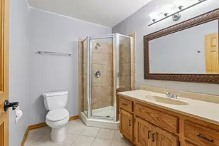 7716 S 83rd St, Franklin, WI 53132 - Photo 10