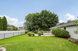 7716 S 83rd St, Franklin, WI 53132 - Photo 28