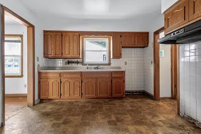 2812  Durand Ave, Racine, WI 53403 - Photo 18