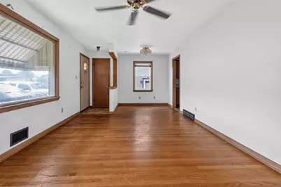 2812  Durand Ave, Racine, WI 53403 - Photo 16