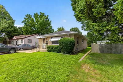 2812  Durand Ave, Racine, WI 53403 - Photo 2