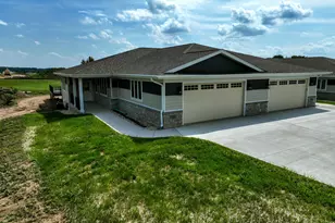 730 E Reinel St, Jefferson, WI 53549 - Photo 1