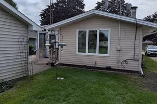 8041 19th Ave, Kenosha, WI 53143 - Photo 8