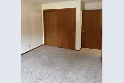 827  Quinlan Dr #C, Pewaukee, WI 53072 - Photo 16