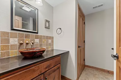 227  Hunters Xing, Slinger, WI 53086 - Photo 32