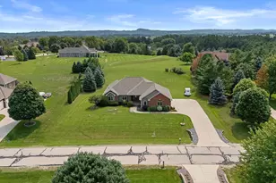 227 Hunters Crossing, Slinger, WI 53086 - Photo 36