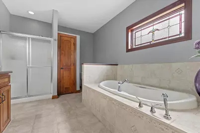 227  Hunters Xing, Slinger, WI 53086 - Photo 20