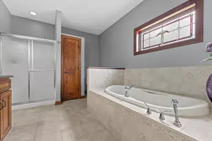 227 Hunters Crossing, Slinger, WI 53086 - Photo 20