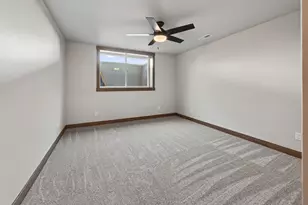 1413 Herb Ln, Holmen, WI 54669 - Photo 32