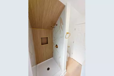 5565 N 32nd St, Milwaukee, WI 53209 - Photo 18