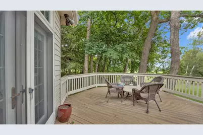 404  Ledgewood Dr, Fond du Lac, WI 54937 - Photo 36