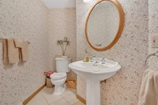 404 Ledgewood Dr, Fond du Lac, WI 54937 - Photo 16