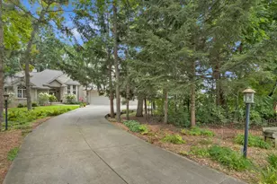 404 Ledgewood Dr, Fond du Lac, WI 54937 - Photo 40