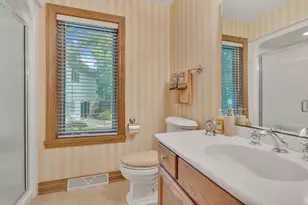 404 Ledgewood Dr, Fond du Lac, WI 54937 - Photo 26