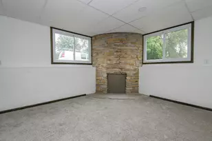 W389N7644 Pennsylvania St, Oconomowoc, WI 53066 - Photo 28