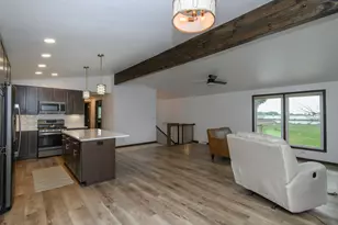W389N7644 Pennsylvania St, Oconomowoc, WI 53066 - Photo 10