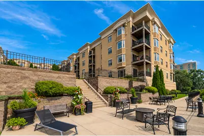 1300 N Prospect Ave #114, Milwaukee, WI 53202 - Photo 26