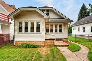 2772 N 52nd St, Milwaukee, WI 53210 - Photo 2
