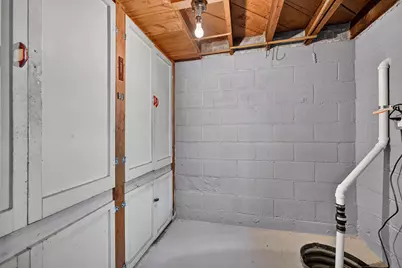 2772 N 52nd St, Milwaukee, WI 53210 - Photo 26