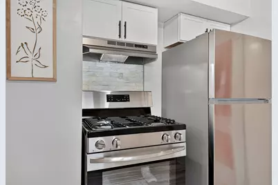 2772 N 52nd St, Milwaukee, WI 53210 - Photo 12