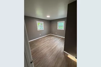 4135 W Lancaster Ave, Milwaukee, WI 53209 - Photo 6