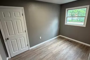 4135 W Lancaster Ave, Milwaukee, WI 53209 - Photo 8