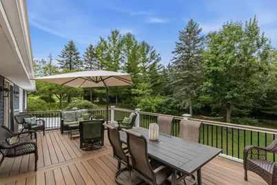 3395  Overlook Ct, West Bend, WI 53095 - Photo 10